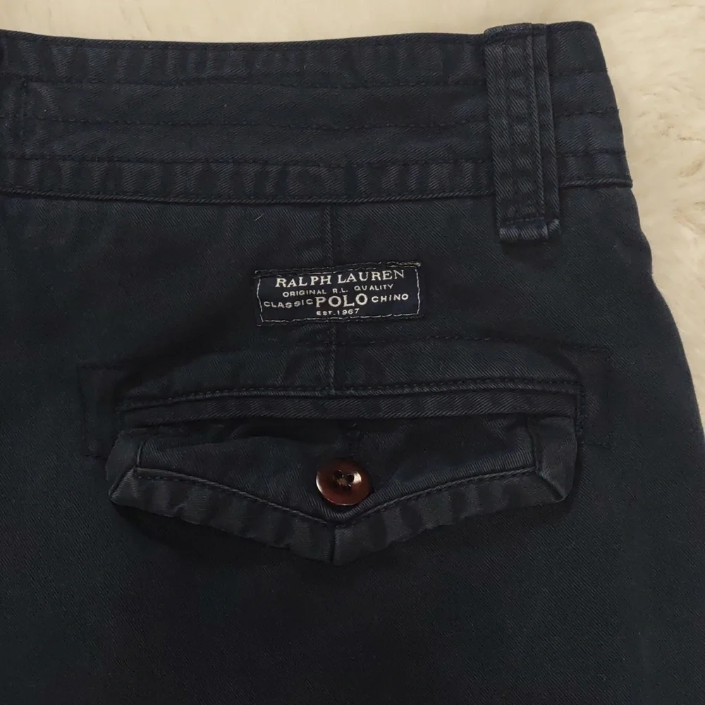 POLO Ralph Lauren, Size 33 ,CARGO SHORTS. - Picture 7 of 15